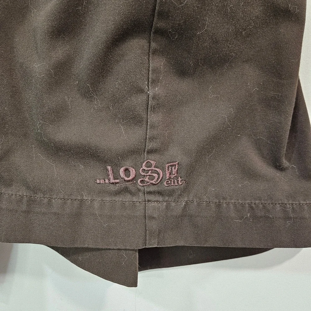 Vintage LOST ENTERPRISES Mens 36 Chino Y2K Skateboard Shorts Brown 24 in Long‎
